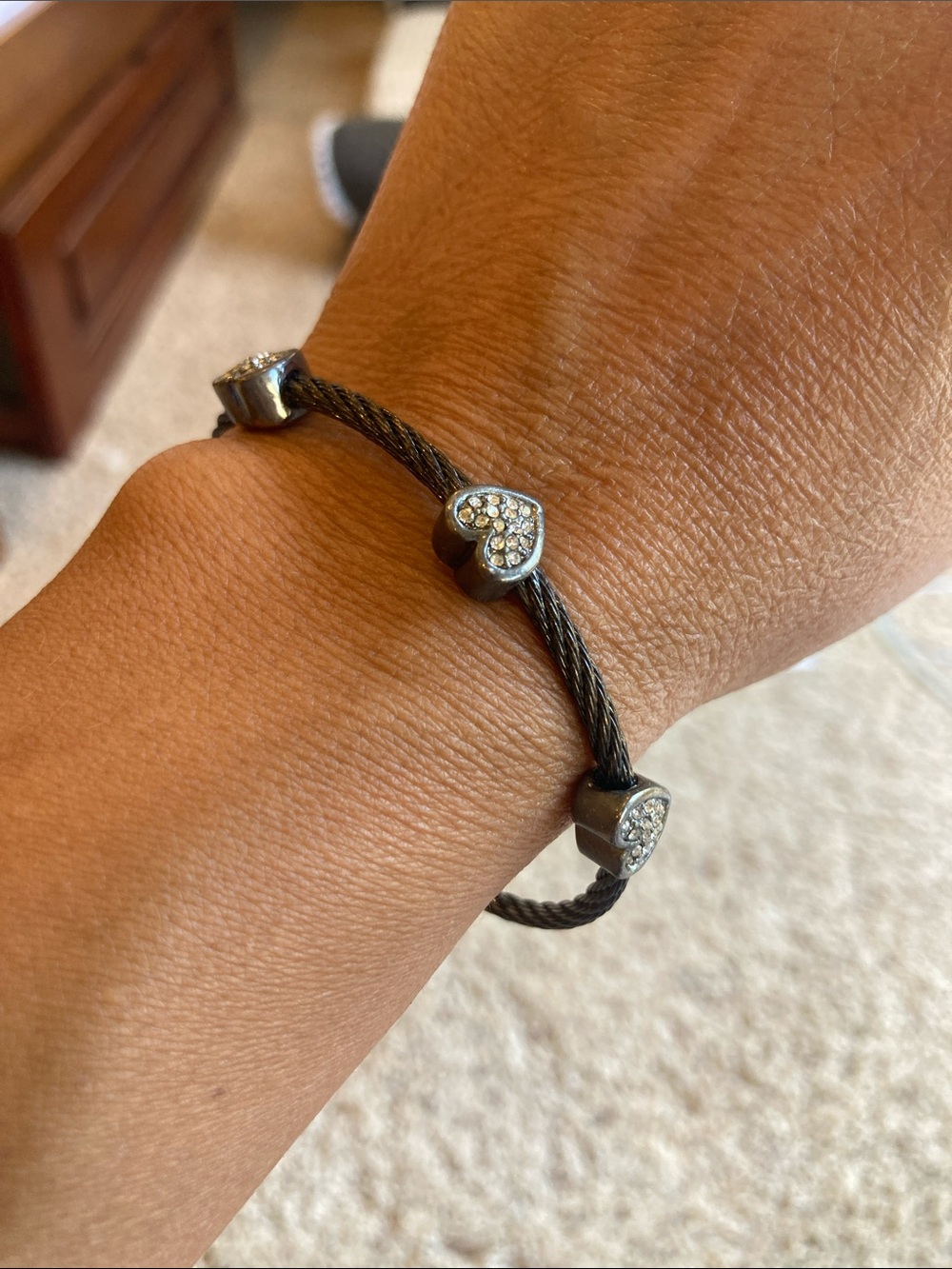 Silver Cable Chain Heart Charm Bracelet | Women’s Magnetic Clasp Bracelet - Picture 2 of 4